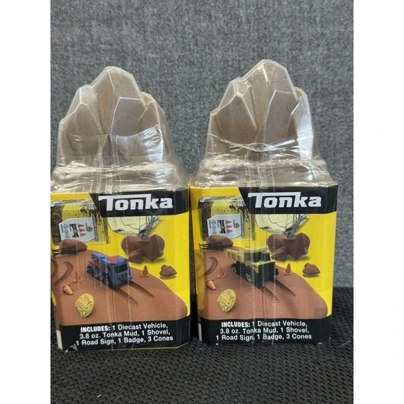 NEW Sealed Tonka Mud Rescue Utility Tow Truck Die Cast Blue Yellow Lot Of Two - Picture 1 of 4